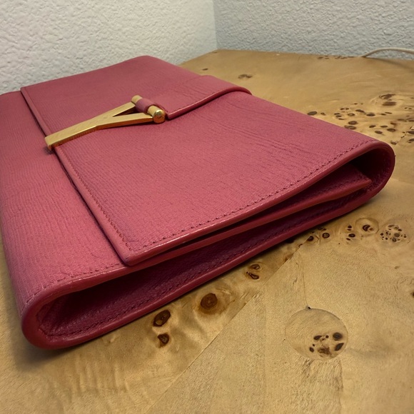 Yves Saint Laurent- YSL Y Clasp Pink Leather Clutch